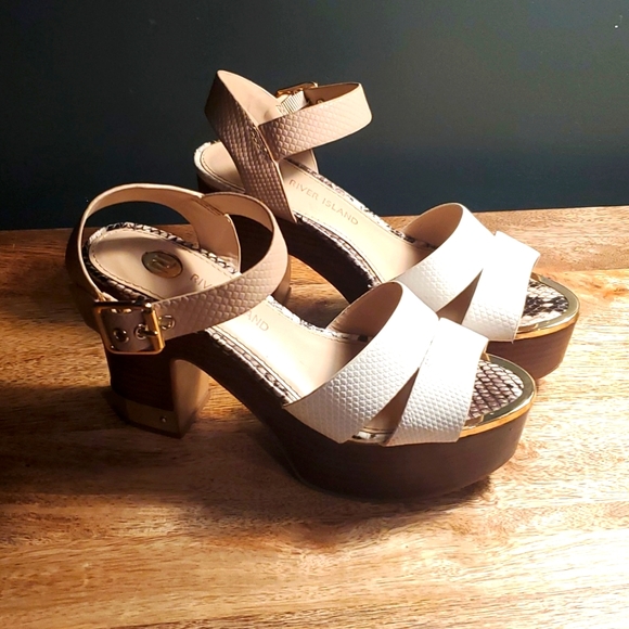 Platform python and gold plate open toe clog - Picture 1 of 9